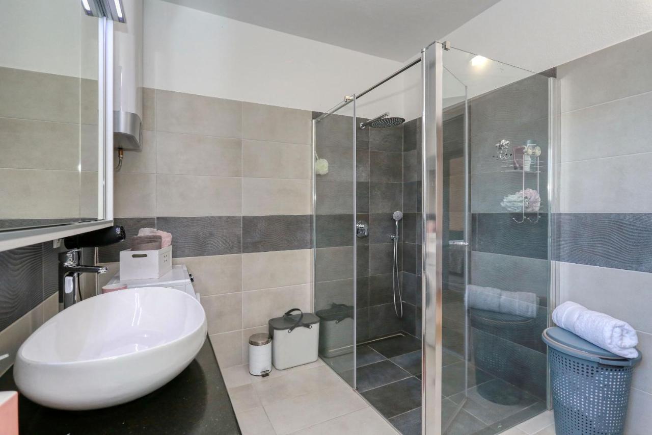 Apartment Zanic Zadar Bagian luar foto