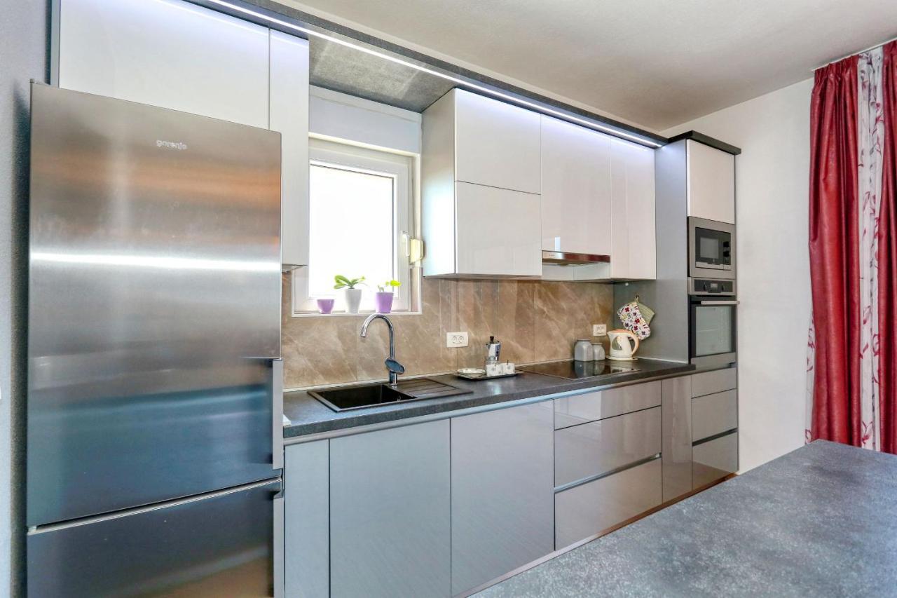 Apartment Zanic Zadar Bagian luar foto