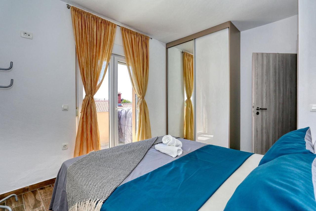 Apartment Zanic Zadar Bagian luar foto